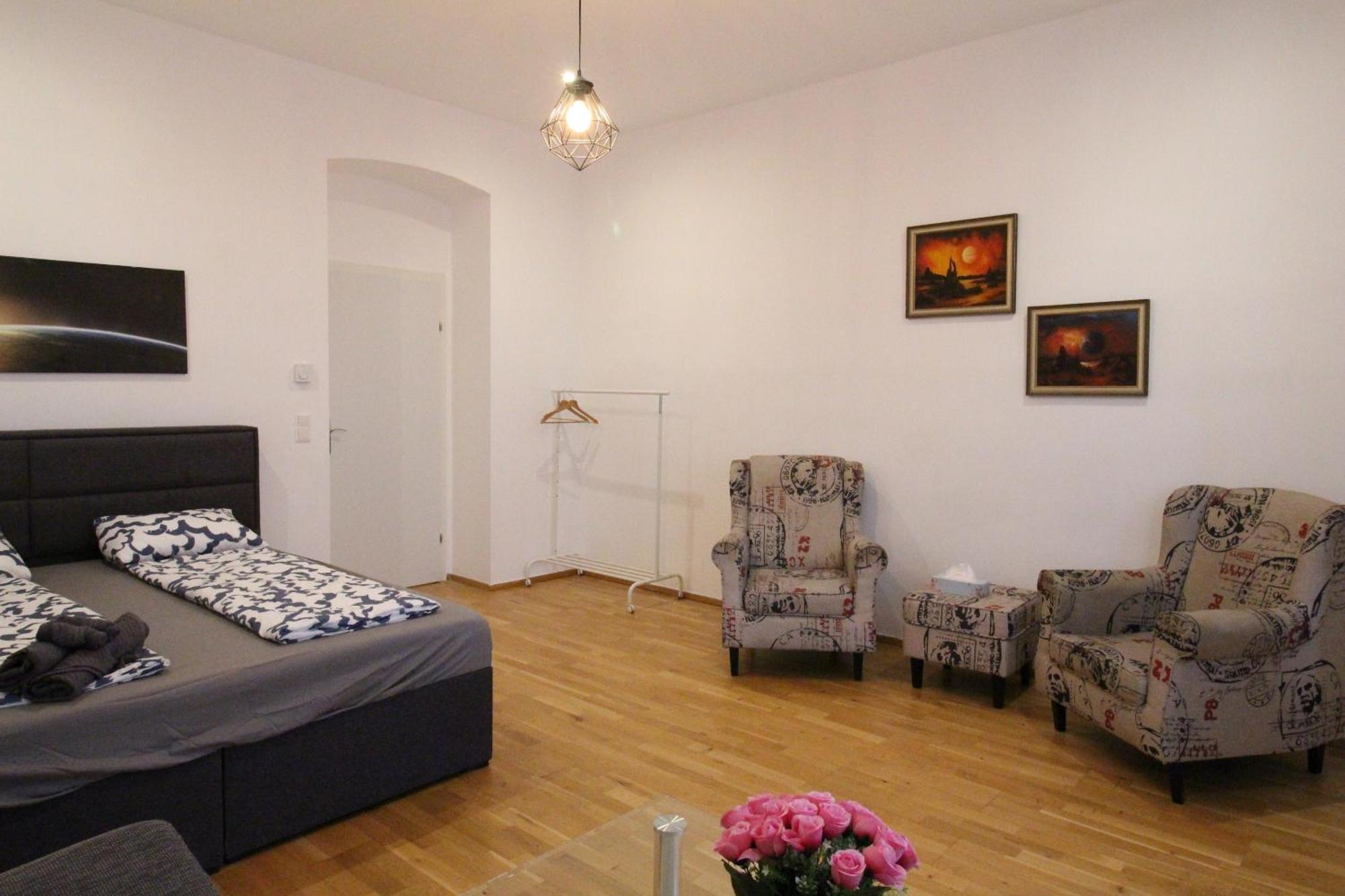 Deluxe Apartment 5P Mm Vienna Exterior photo